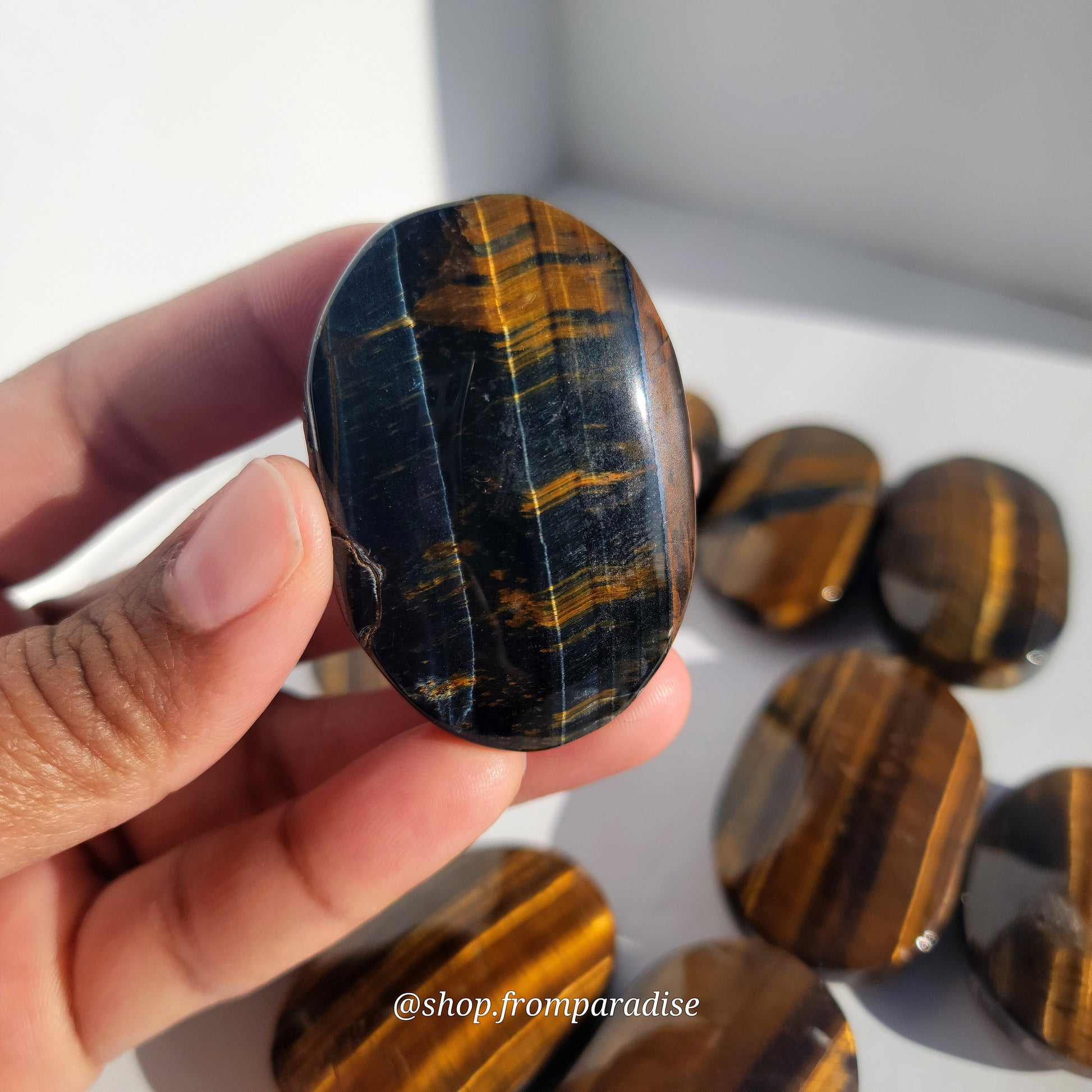 Tiger Eye Palm Stone