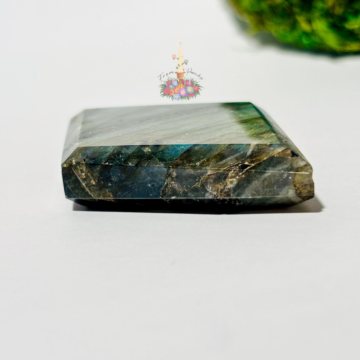 Carved Labradorite Rhombus Shape, Faceted Labradorite Stone with Flash, Natural Gemstone Pocket Crystal, Flashy Labradorite Palm Stone