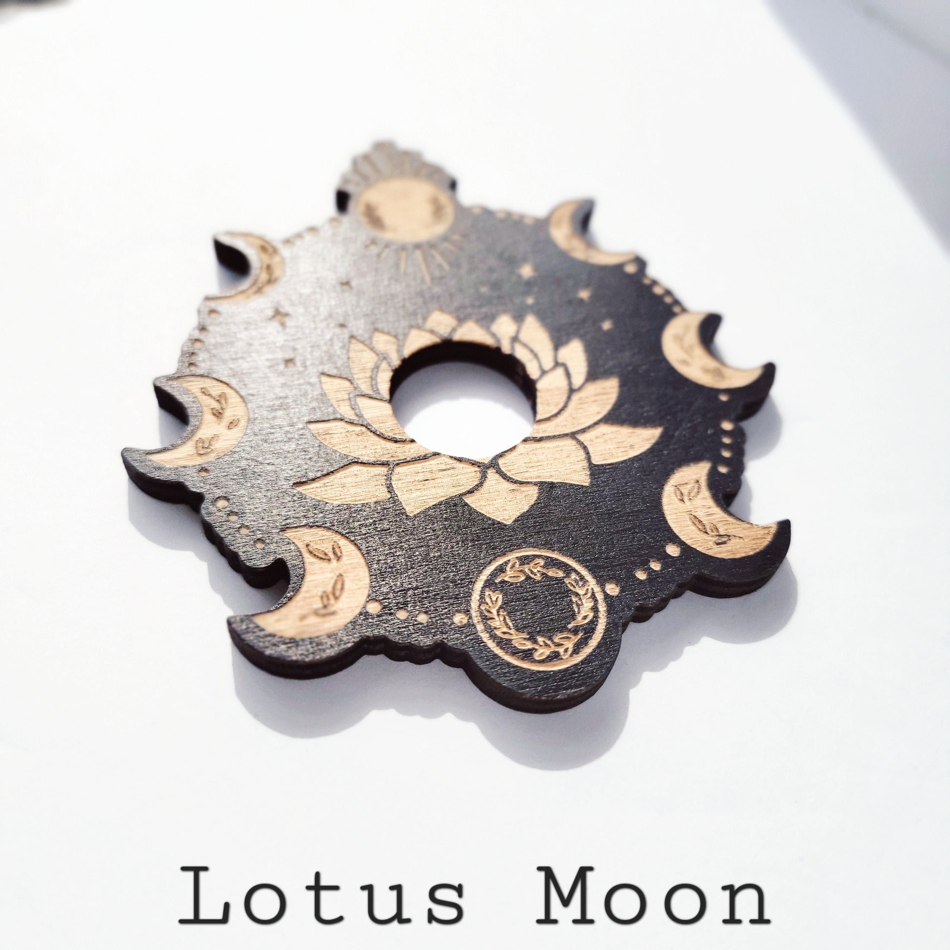 lotus and moon design sphere stand holder