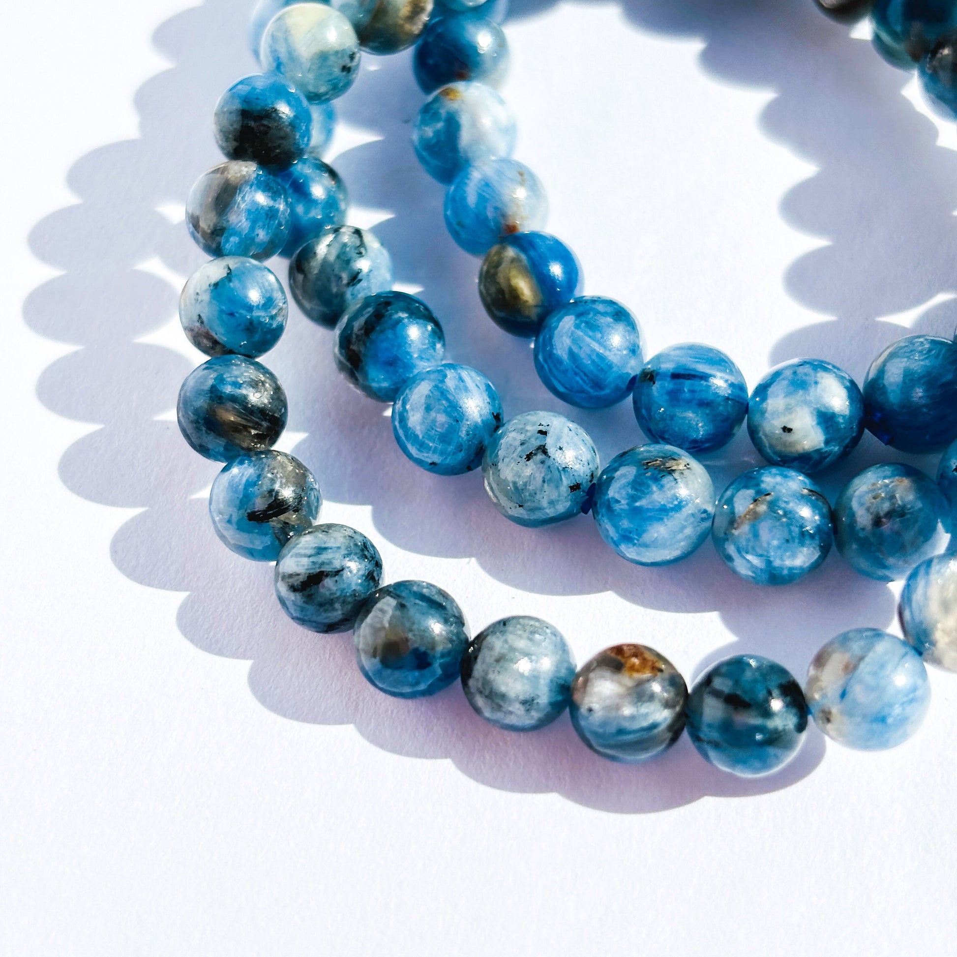 Icy Blue Kyanite Crystal Gemstone Stretch Bracelet