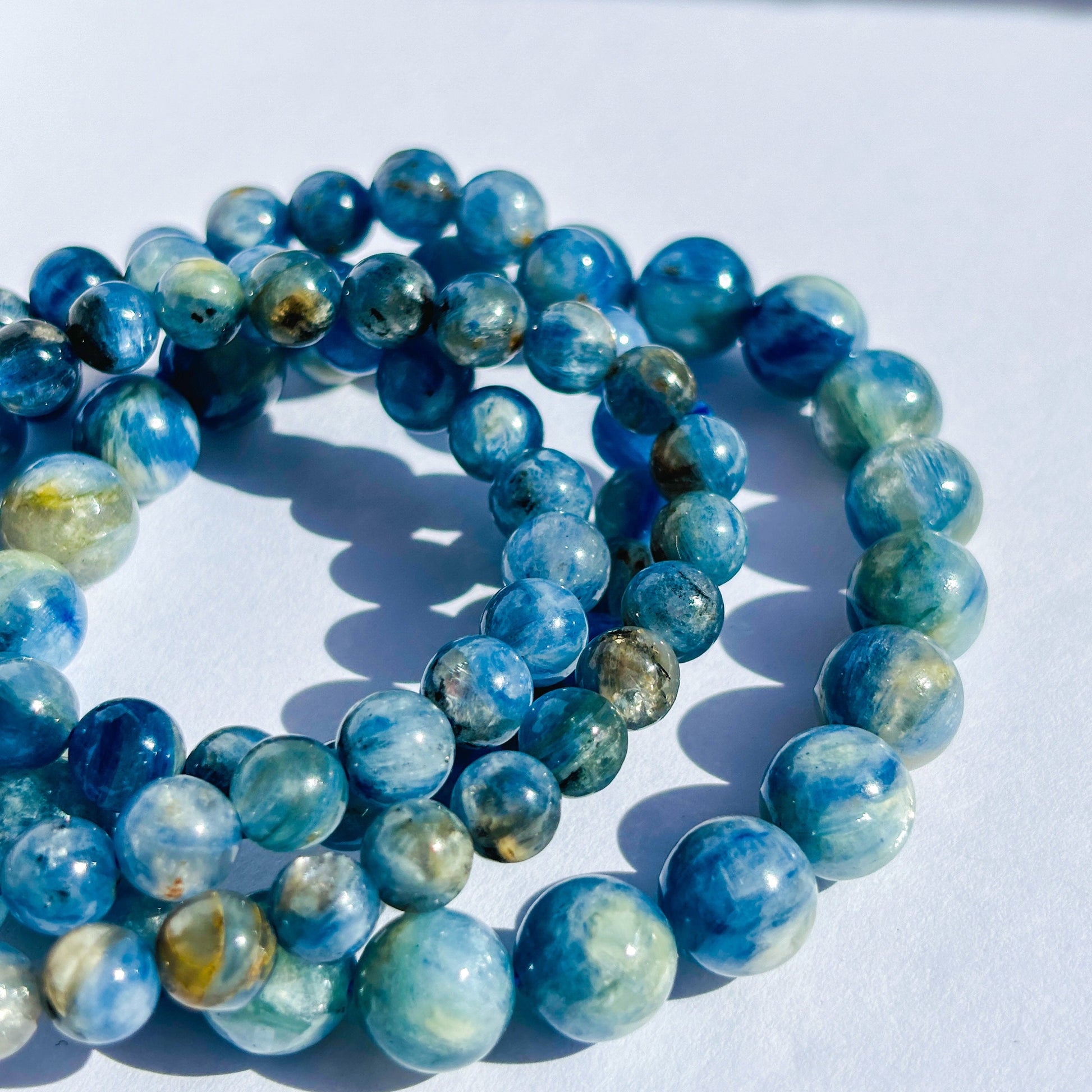 Icy Blue Kyanite Crystal Gemstone Stretch Bracelet