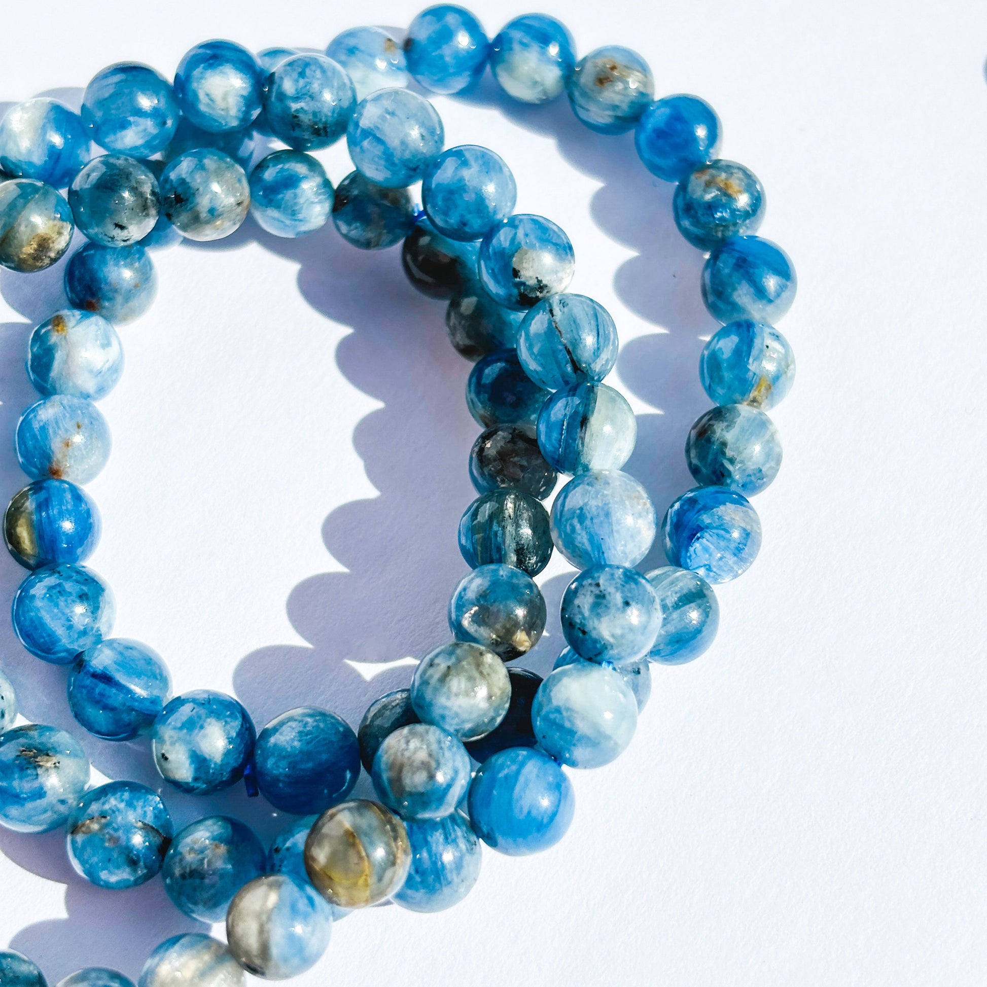 Icy Blue Kyanite Crystal Gemstone Stretch Bracelet