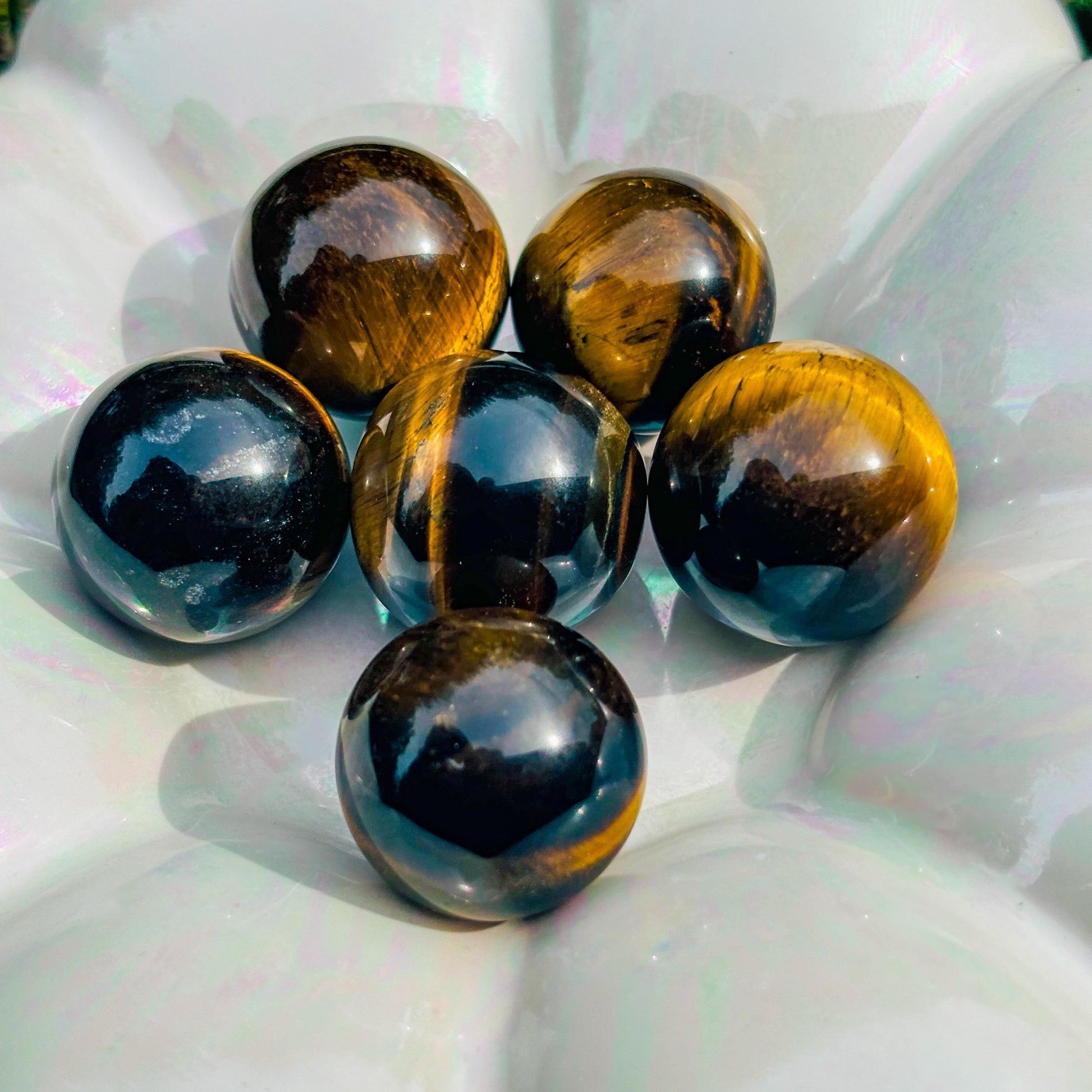 Mini Tiger Eye Sphere
