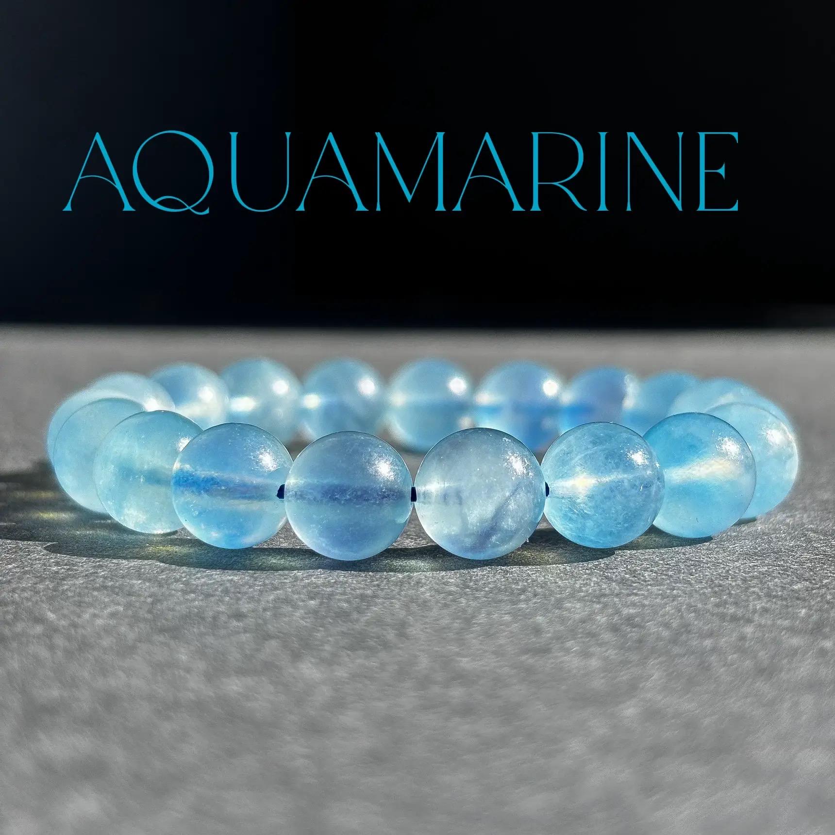Aquamarine with Girasol Crystal Stretch Gemstone Bracelet