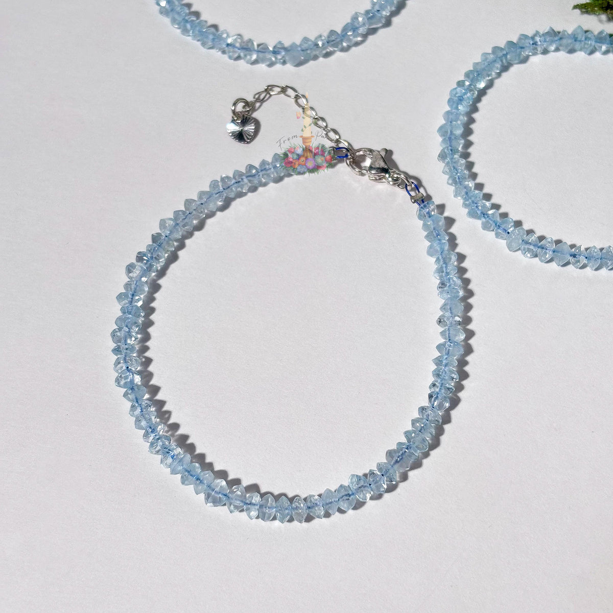 Blue Topaz Bracelet: Crystal for Communication and Clarity | Gemstone Jewelry
