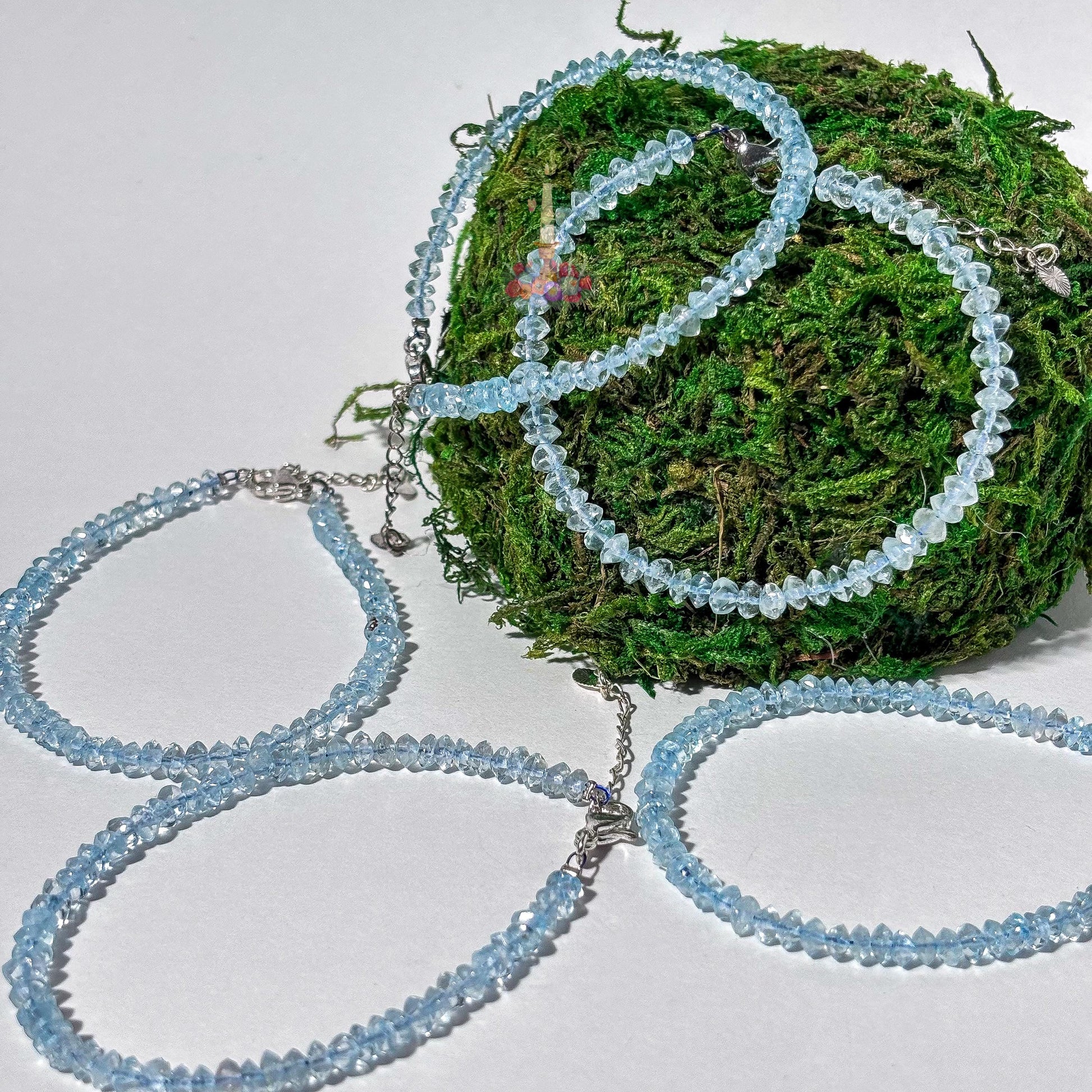 Blue Topaz Bracelet: Crystal for Communication and Clarity | Gemstone Jewelry