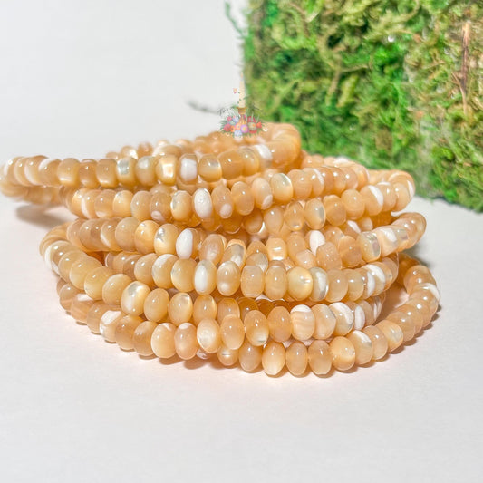 Mother of Pearl Shell Stretch Bracelet, 4.5mm