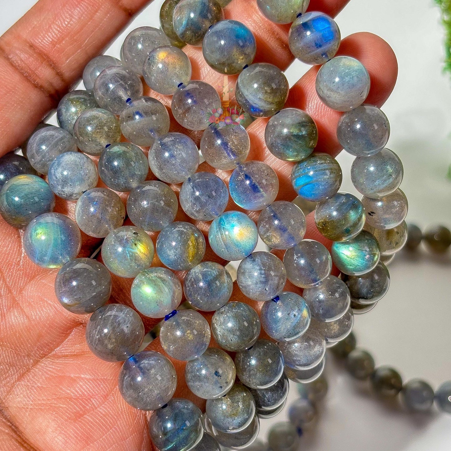 Rainbow Labradorite Bracelet: Intuition, Magic and Spiritual Protection