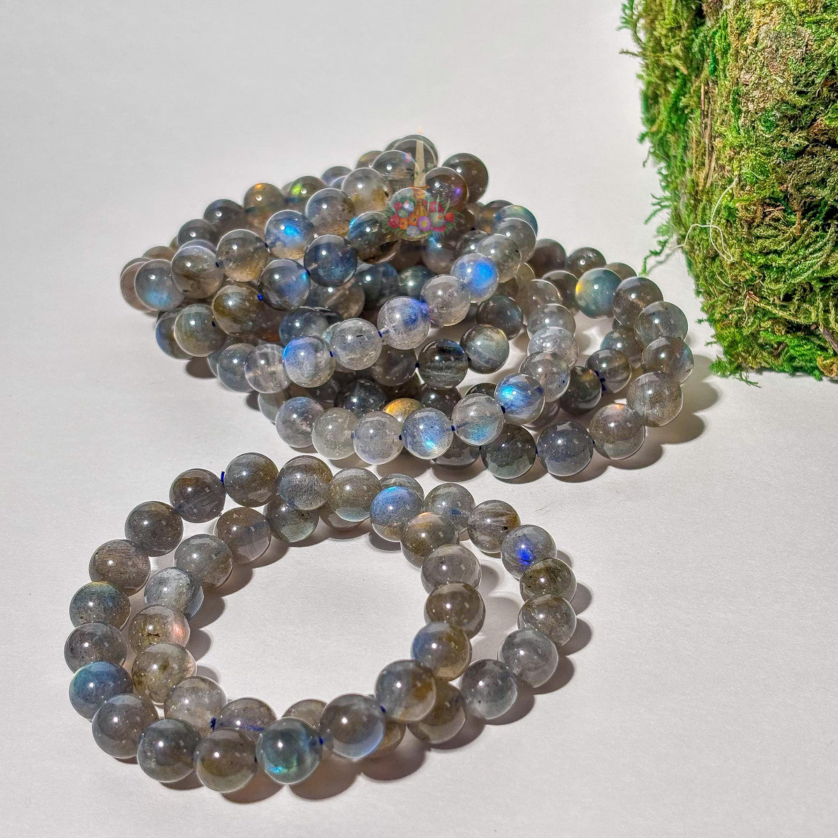 Rainbow Labradorite Bracelet: Intuition, Magic and Spiritual Protection