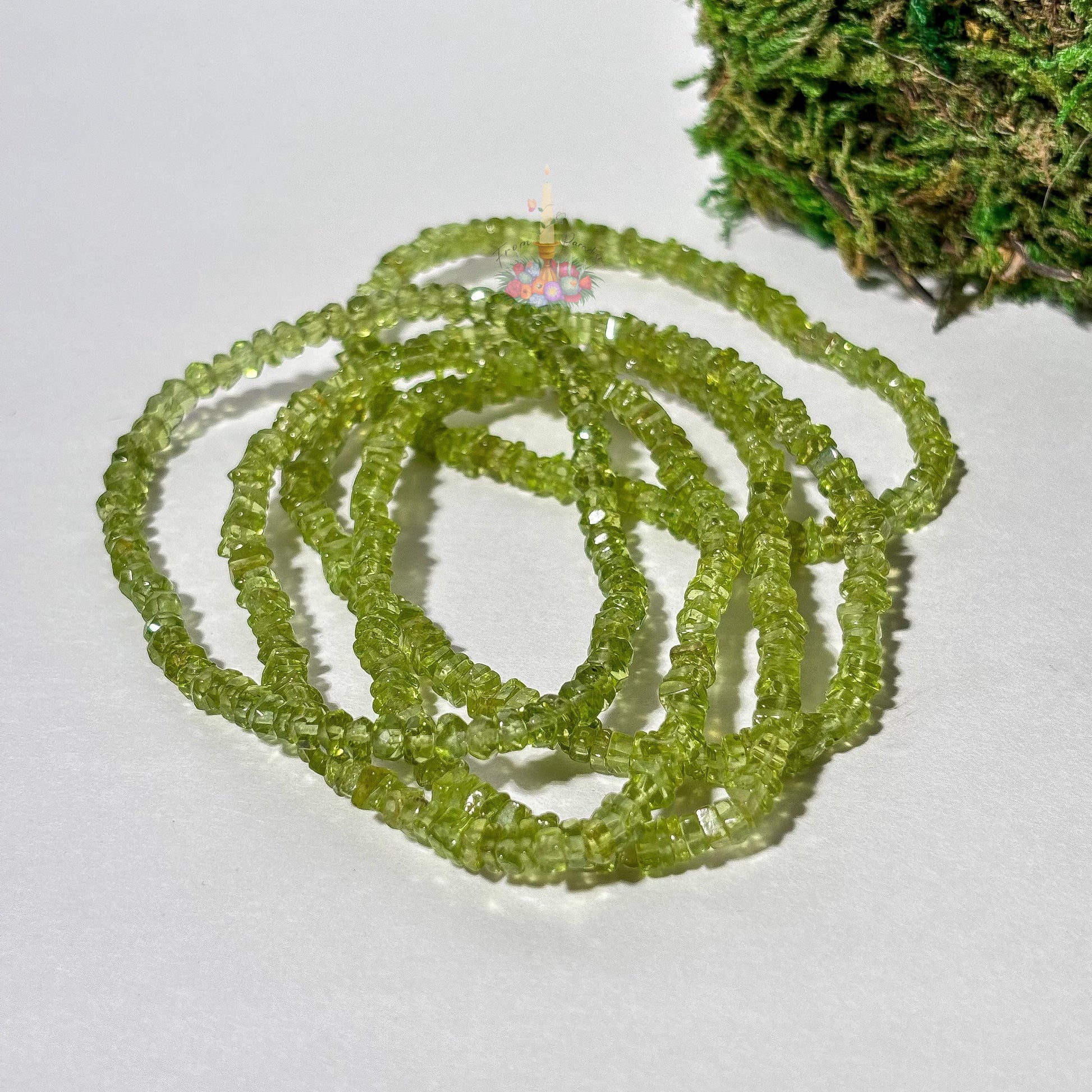 Peridot Crystal Bracelet: Stone for Abundance and Renewal