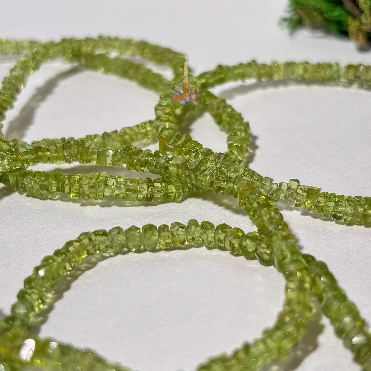 Peridot Crystal Bracelet: Stone for Abundance and Renewal