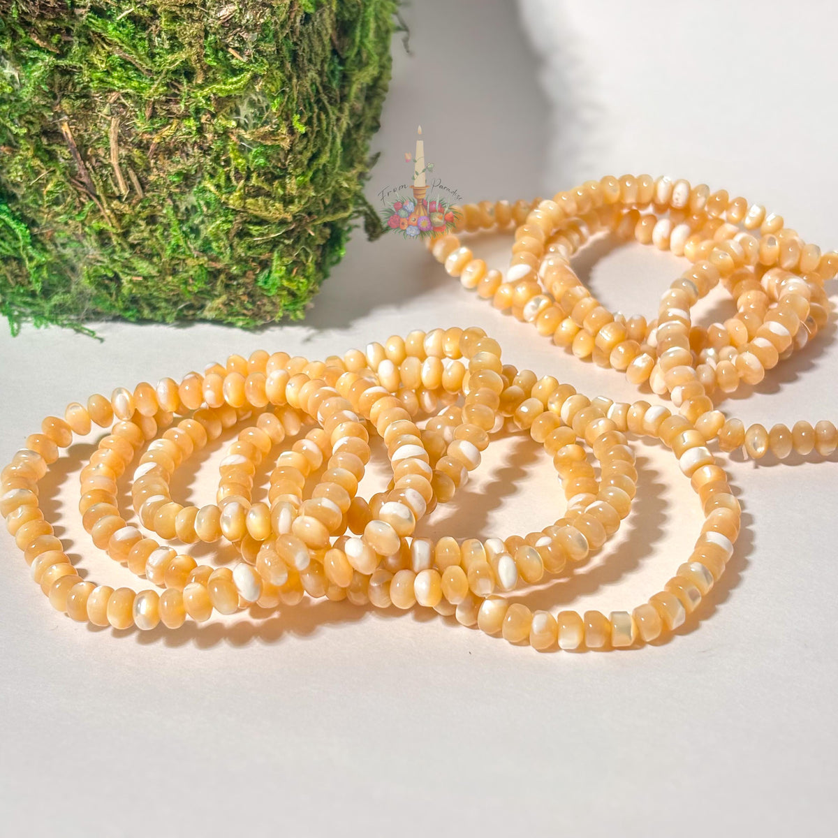 Mother of Pearl Shell Stretch Bracelet, 4.5mm