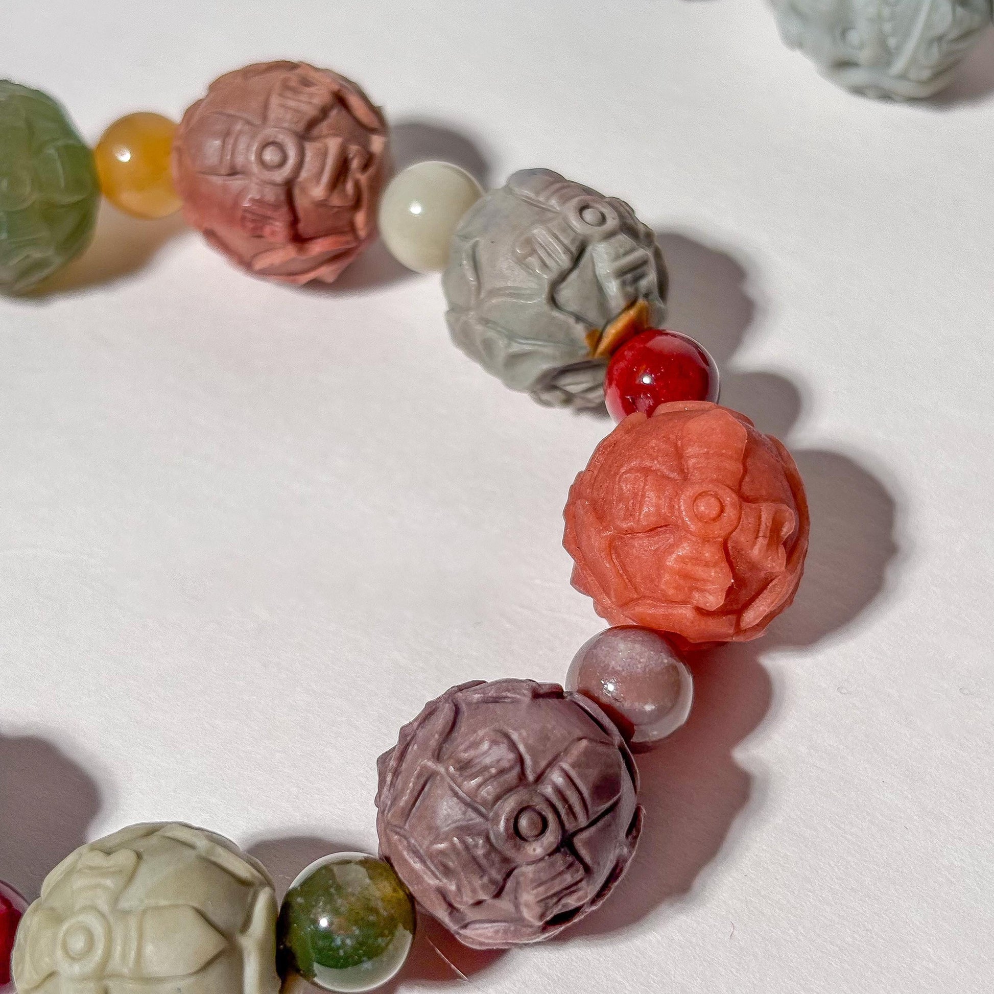 Alashan Agate Ganesh Motif Crystal Bracelet