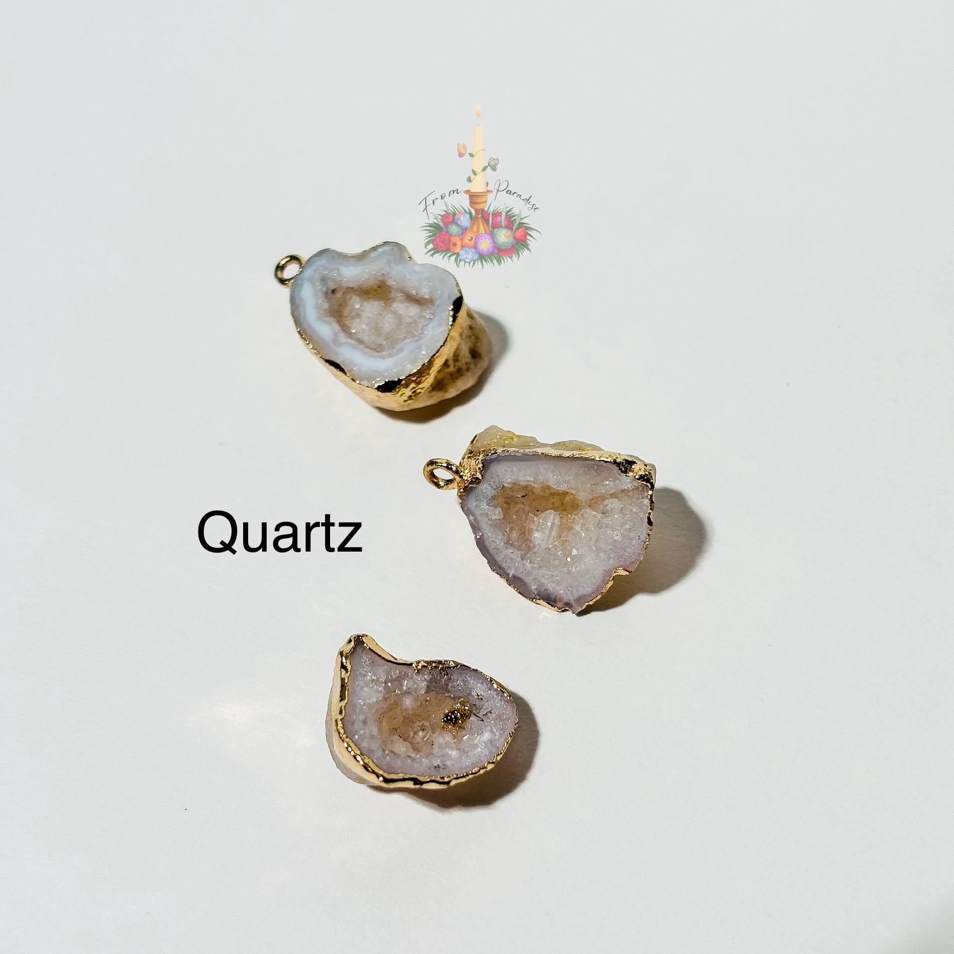 Druzy Quartz Pendant, Gold Electroplated Agate Geode Slice Charm Sparkling Raw Crystal Pendant for Jewelry Making, Unique Gift