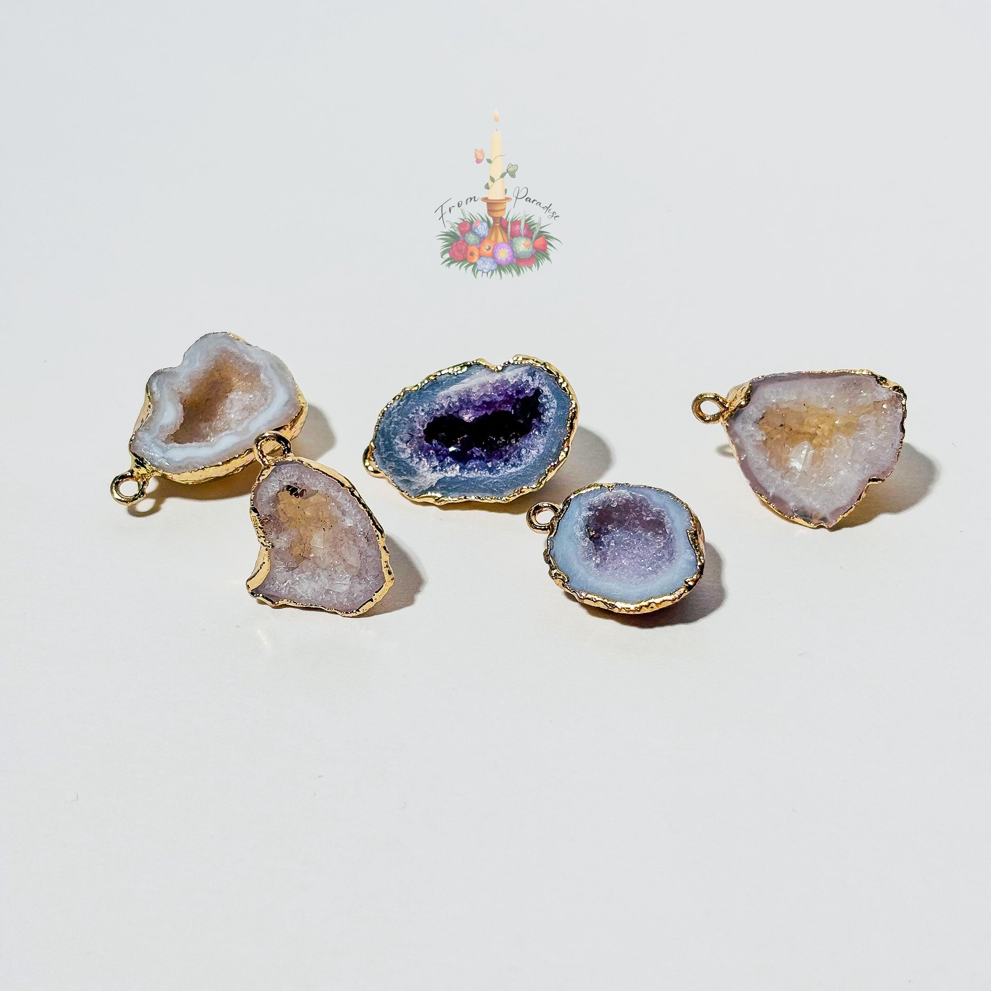 Druzy Quartz Pendant, Gold Electroplated Agate Geode Slice Charm Sparkling Raw Crystal Pendant for Jewelry Making, Unique Gift