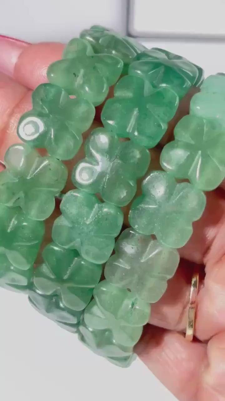 Green Aventurine Crystal 4 Leaf Clover Stretch Bracelet