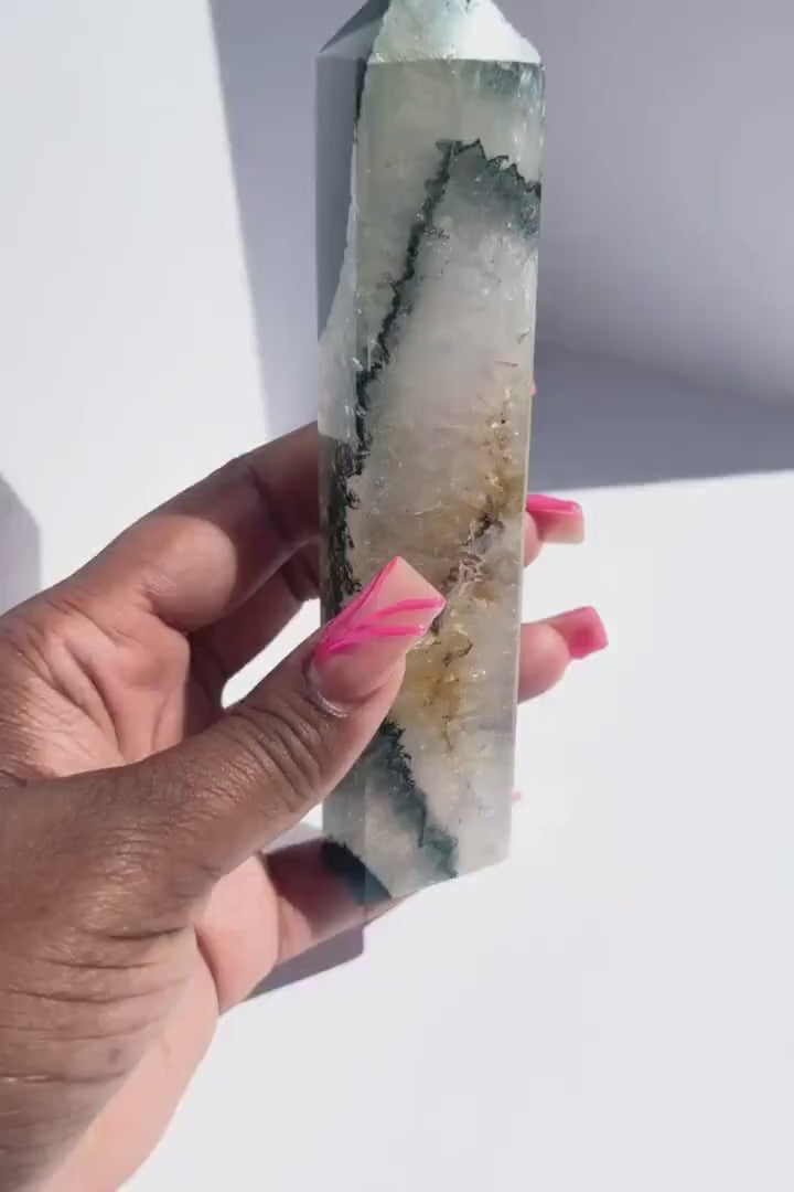 Green Agate Crystal Tower Stone Sculpture - Gift for home